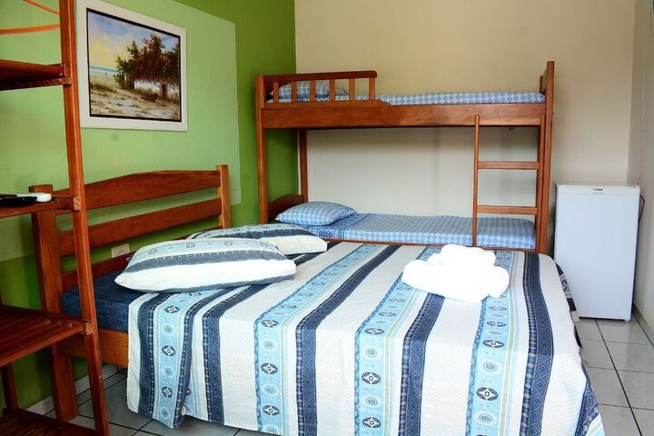Room 4 of 31