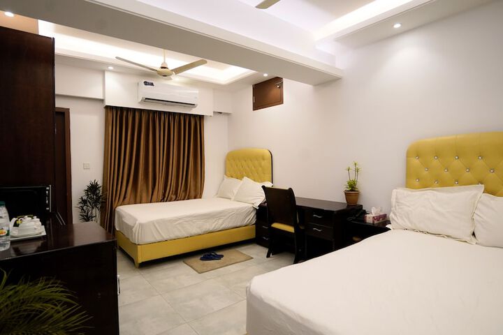 Room 18 of 26