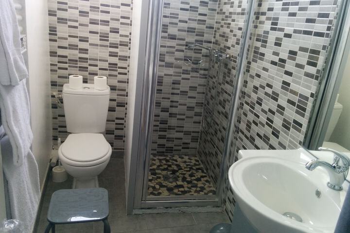 Room 19 of 53