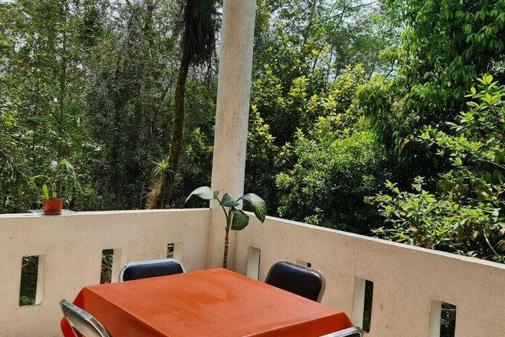 Terrace/Patio 12 of 18
