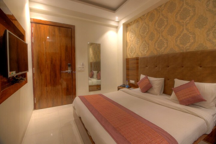 Room 20 of 60