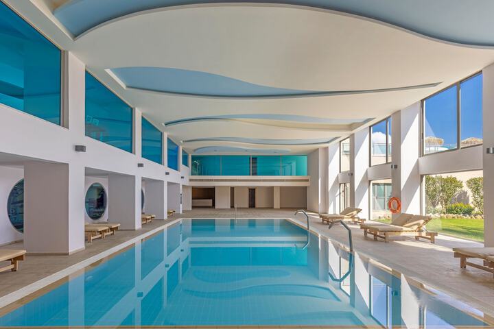 Pool 81 of 283