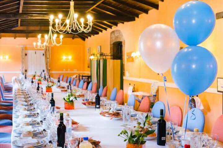 Ballroom/Hall 44 of 64