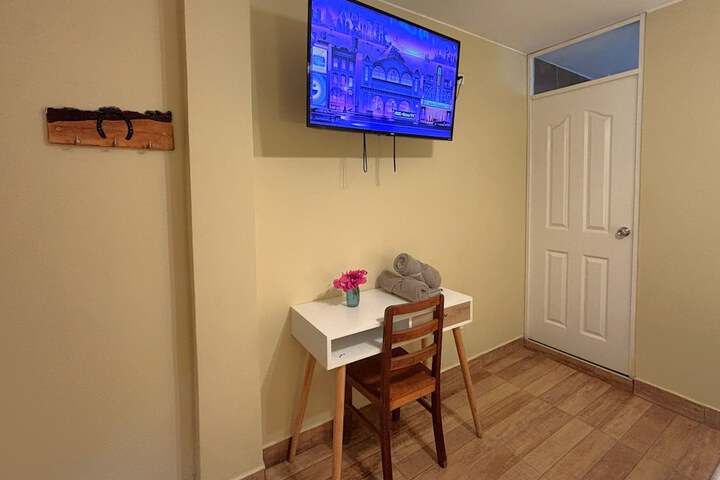 Room 46 of 199