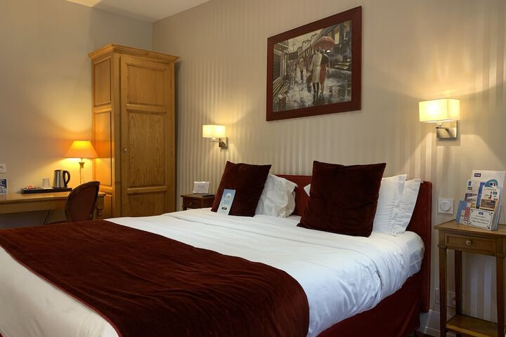 Room 40 of 225