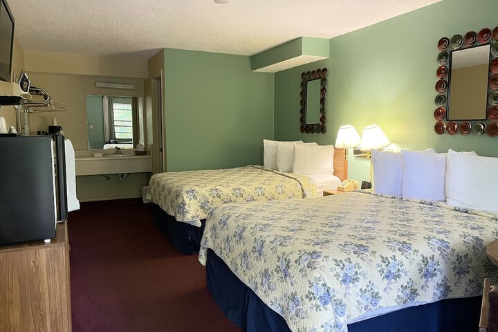 Room 14 of 43