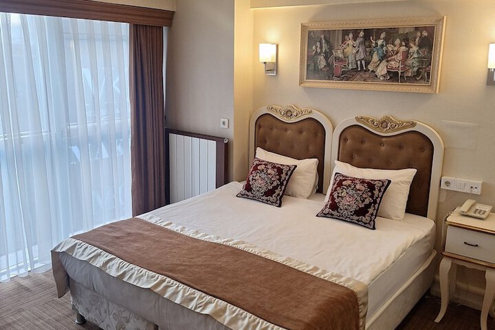 Room 26 of 61