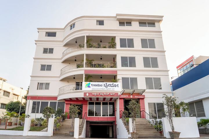 Hotel 41 of 47