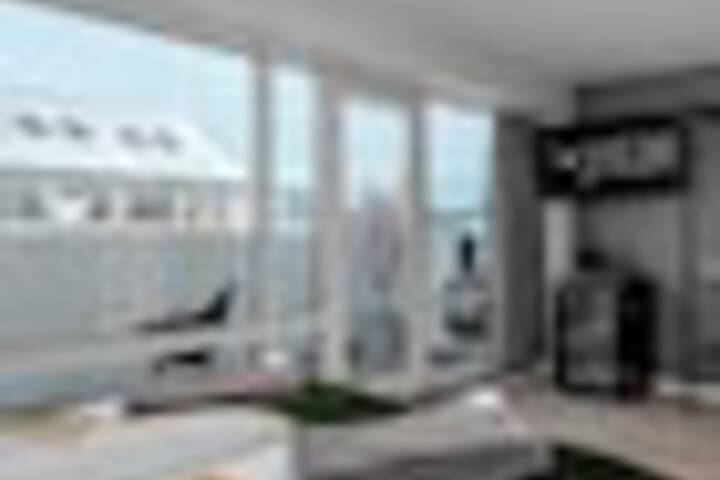 Room 41 of 219
