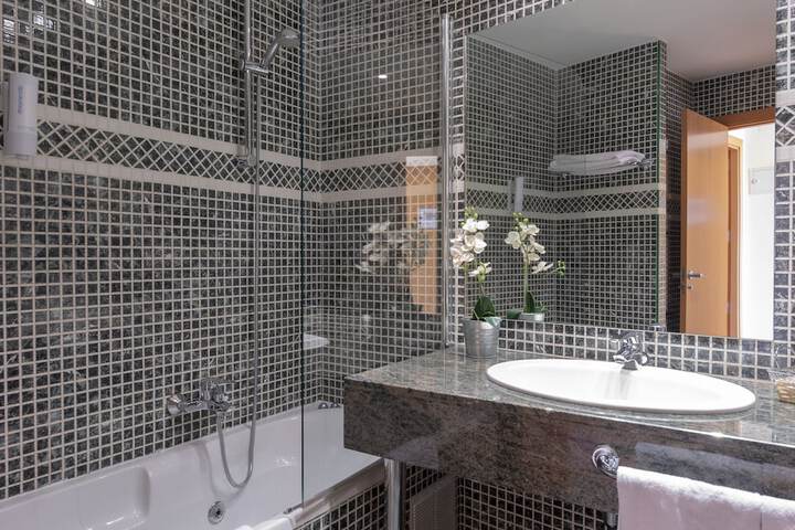 Bathroom Interior Photo