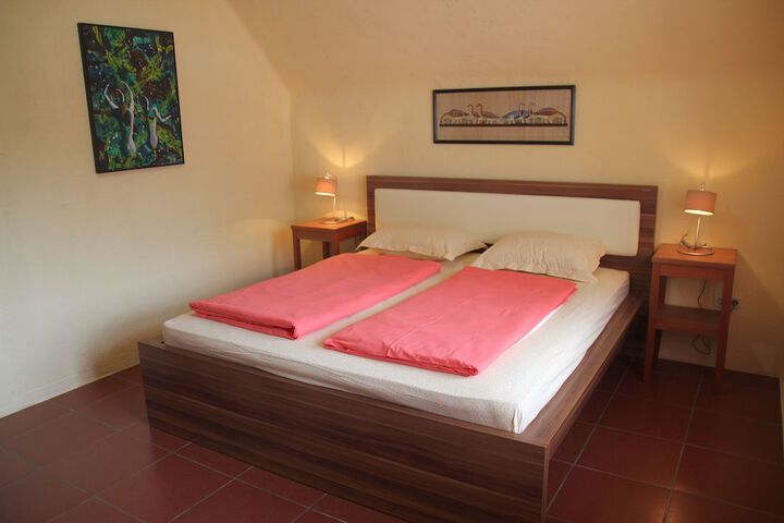 Room 4 of 14