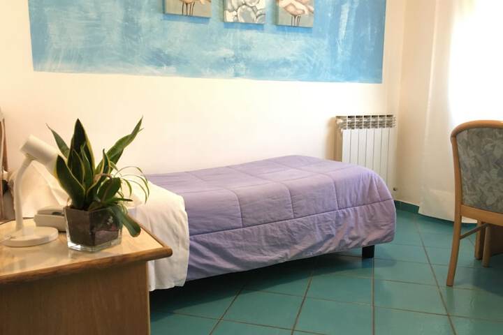 Room 7 of 73