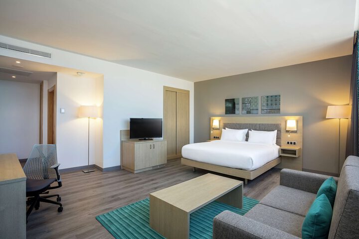 Room 8 of 46