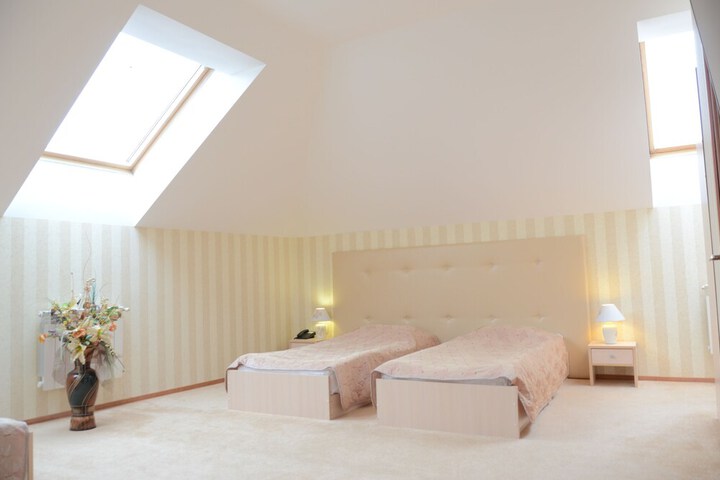 Room 21 of 47