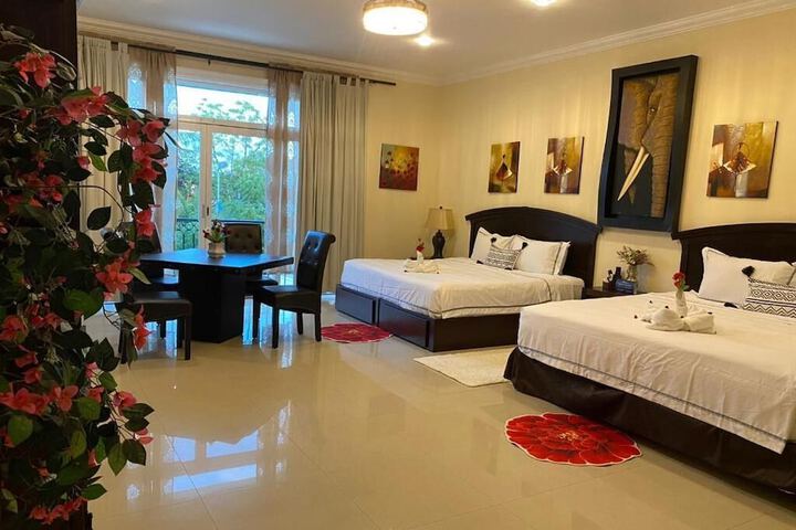 Room 16 of 117