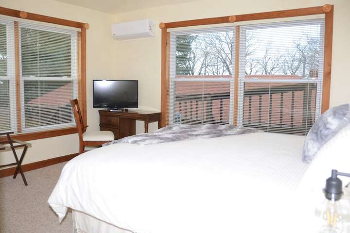 Room 28 of 54
