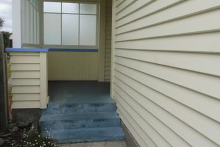 Property Grounds 18 of 19