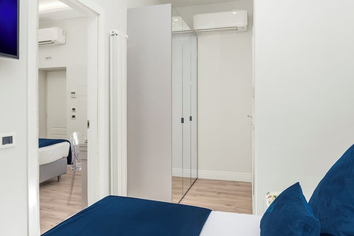 Room 28 of 54