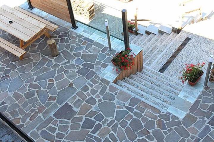 Terrace/Patio 66 of 81