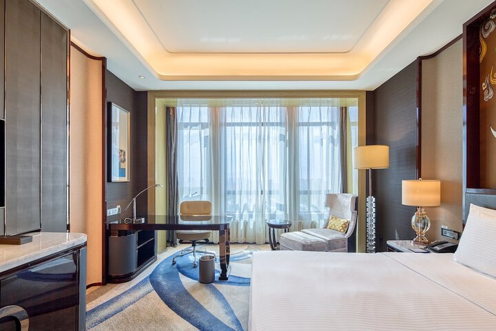 Room 27 of 58