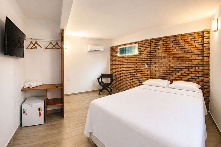 Room 15 of 24