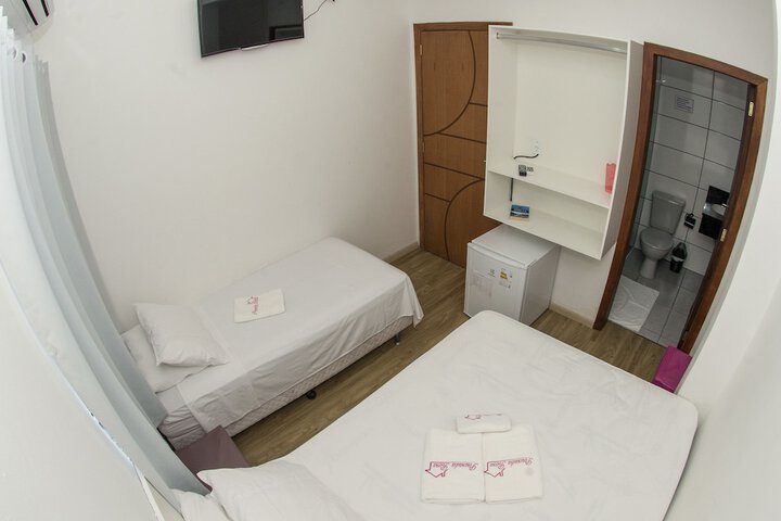 Room 5 of 48