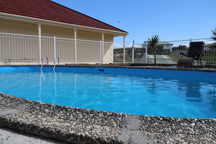 Pool 16 of 23