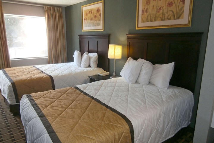 1 Double Bed (3 of 13)