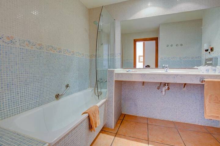 Bath Amenities