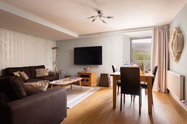 Lounge 467 of 691