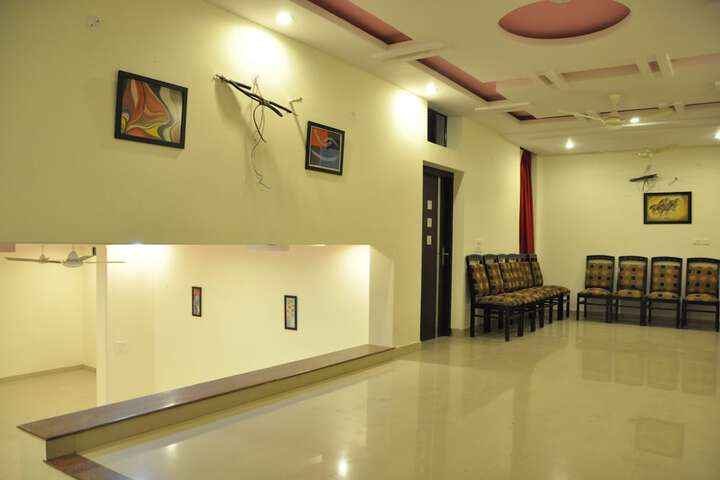 Ballroom/Hall 25 of 36