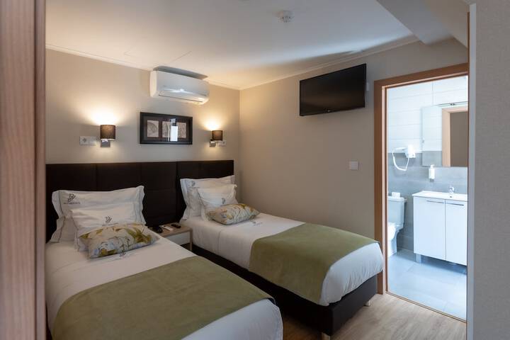 Room 45 of 79
