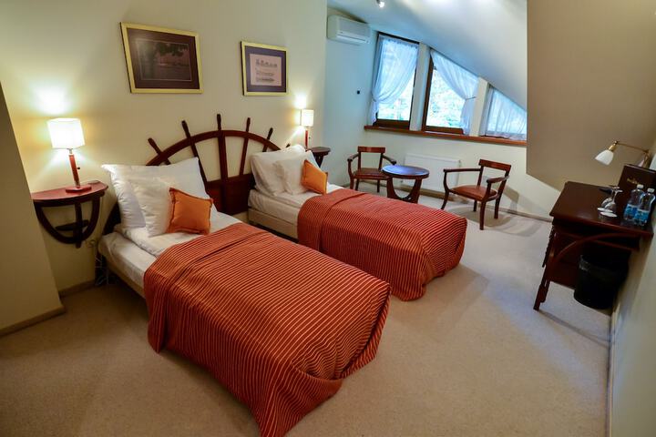 Room 8 of 56