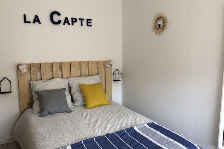 Room 4 of 48