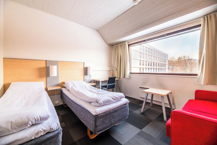 Room 18 of 47