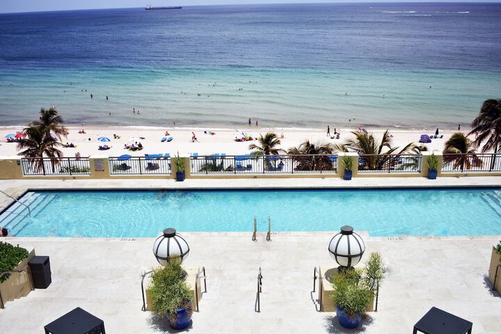 Beach/ocean view