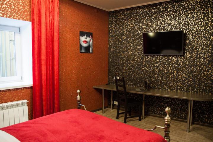 Room 23 of 42