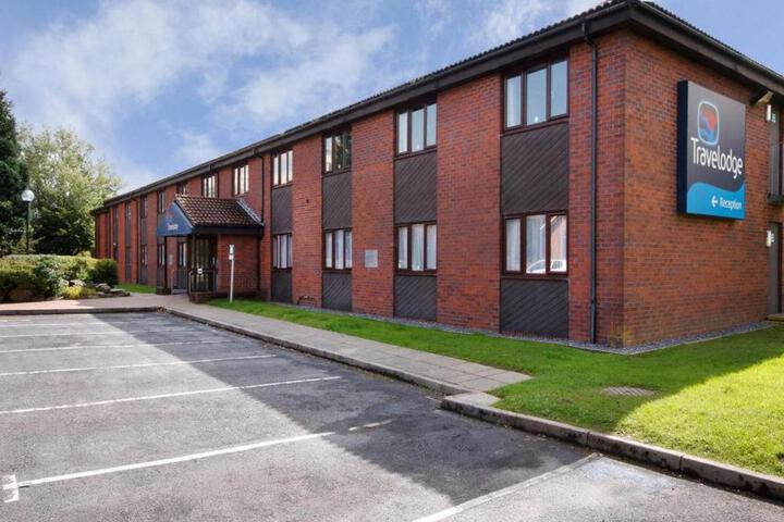 Travelodge Llanelli Cross Hands