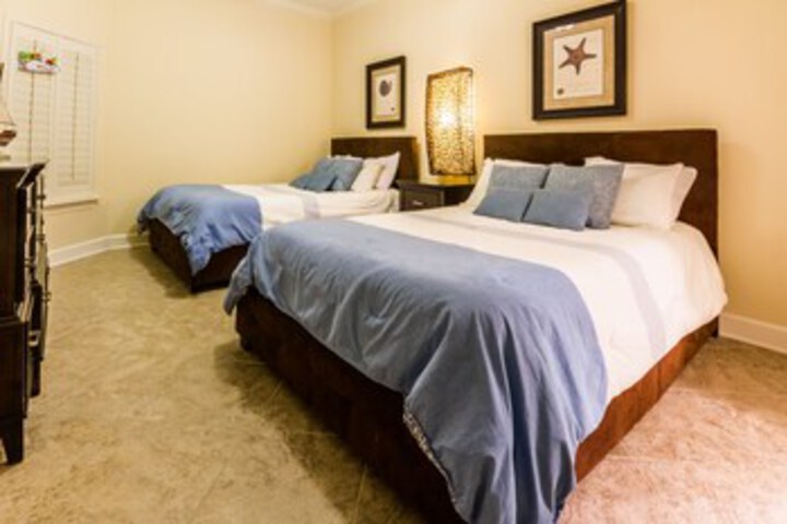 Room 70 of 85