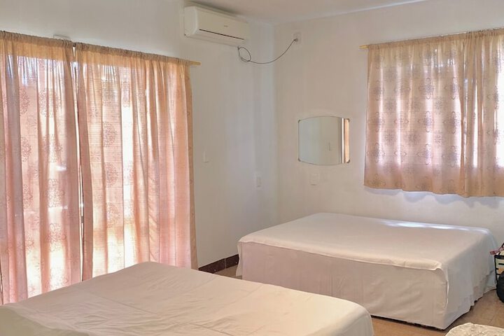 Room 4 of 19