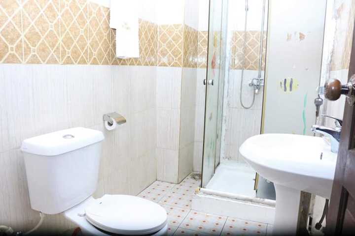 Room 12 of 26