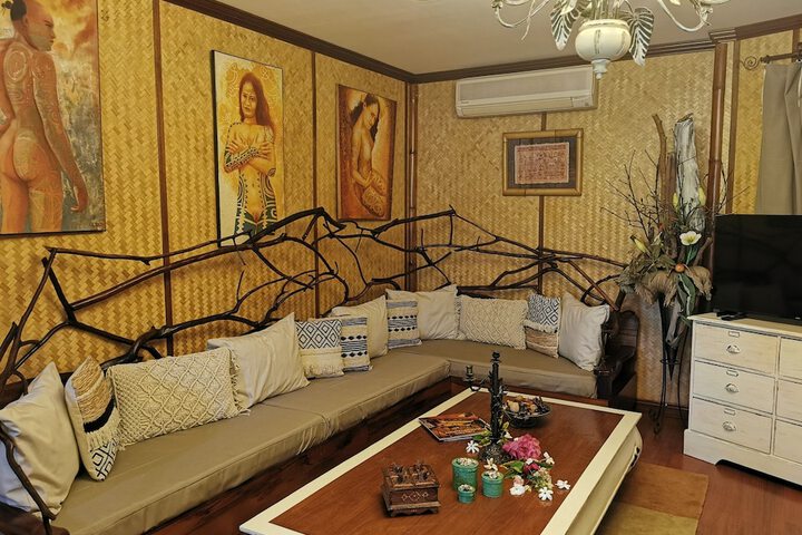 Room 123 of 404