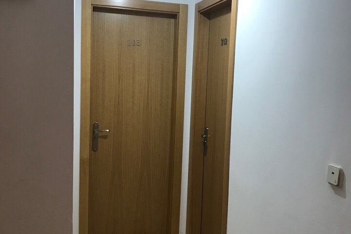 Ballroom/Hall 30 of 46
