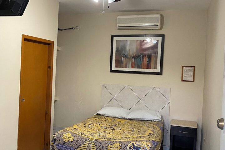 Room 16 of 72