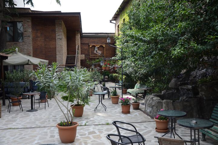 Hotel Exterior 119 of 134
