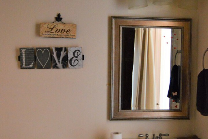 Room 32 of 45