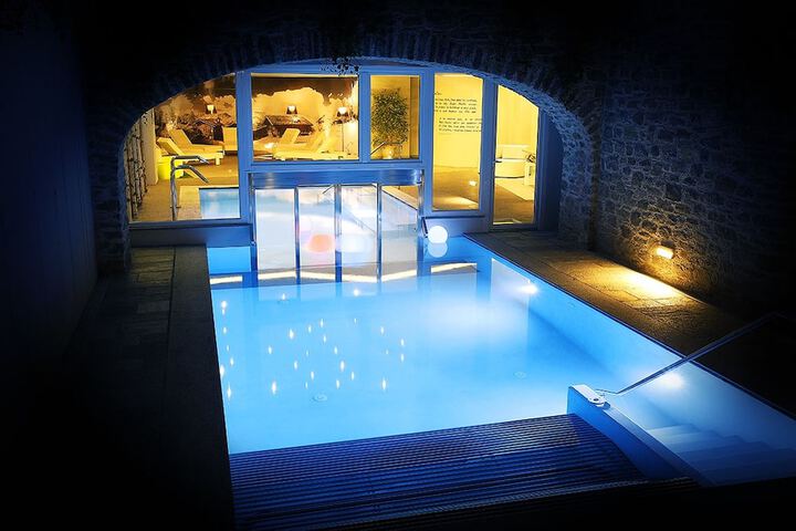 Pool 28 of 58