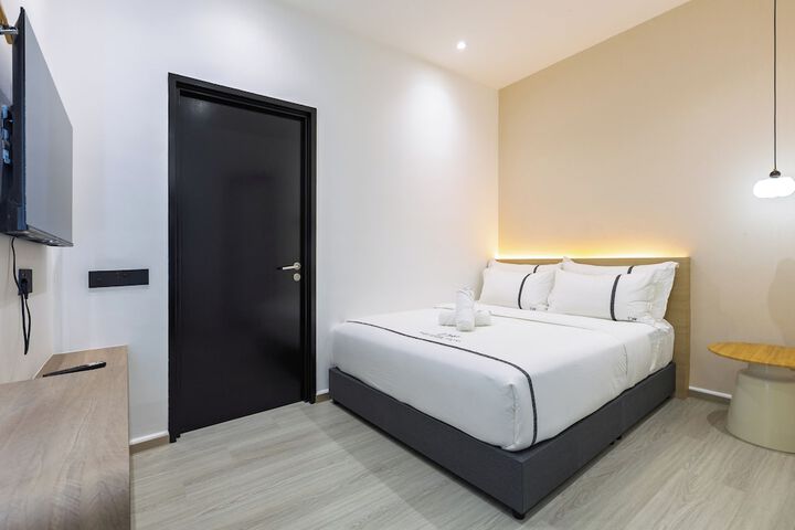 Room 10 of 139