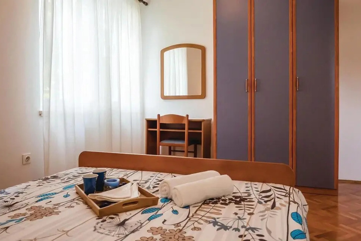 Amazing Home in Banjol With Wifi and 3 Bedrooms
