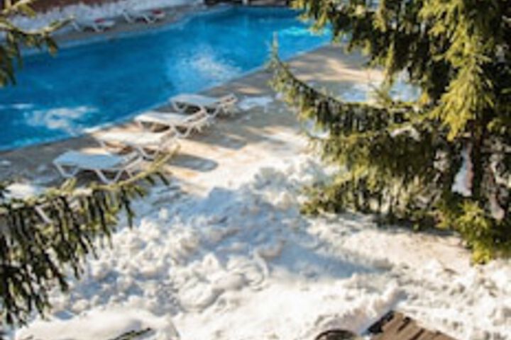 Pool 2 of 5